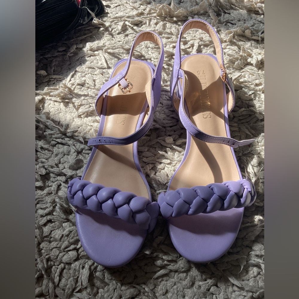 Sandal heels